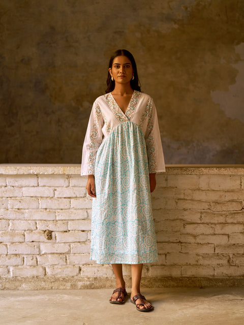 Firdaus Dress | Sky Blue