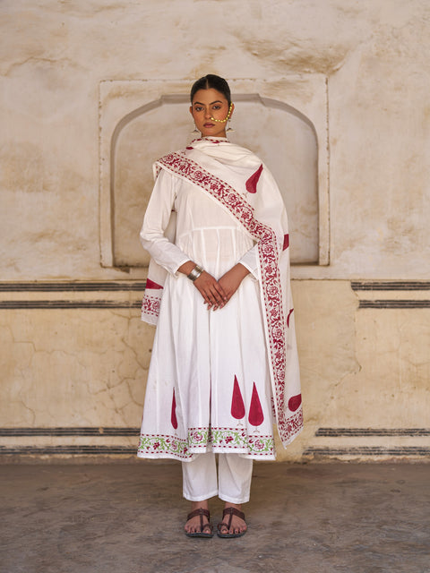 Gulbadan 3-Piece Suit Set | Placement Handblock Print | Crimson
