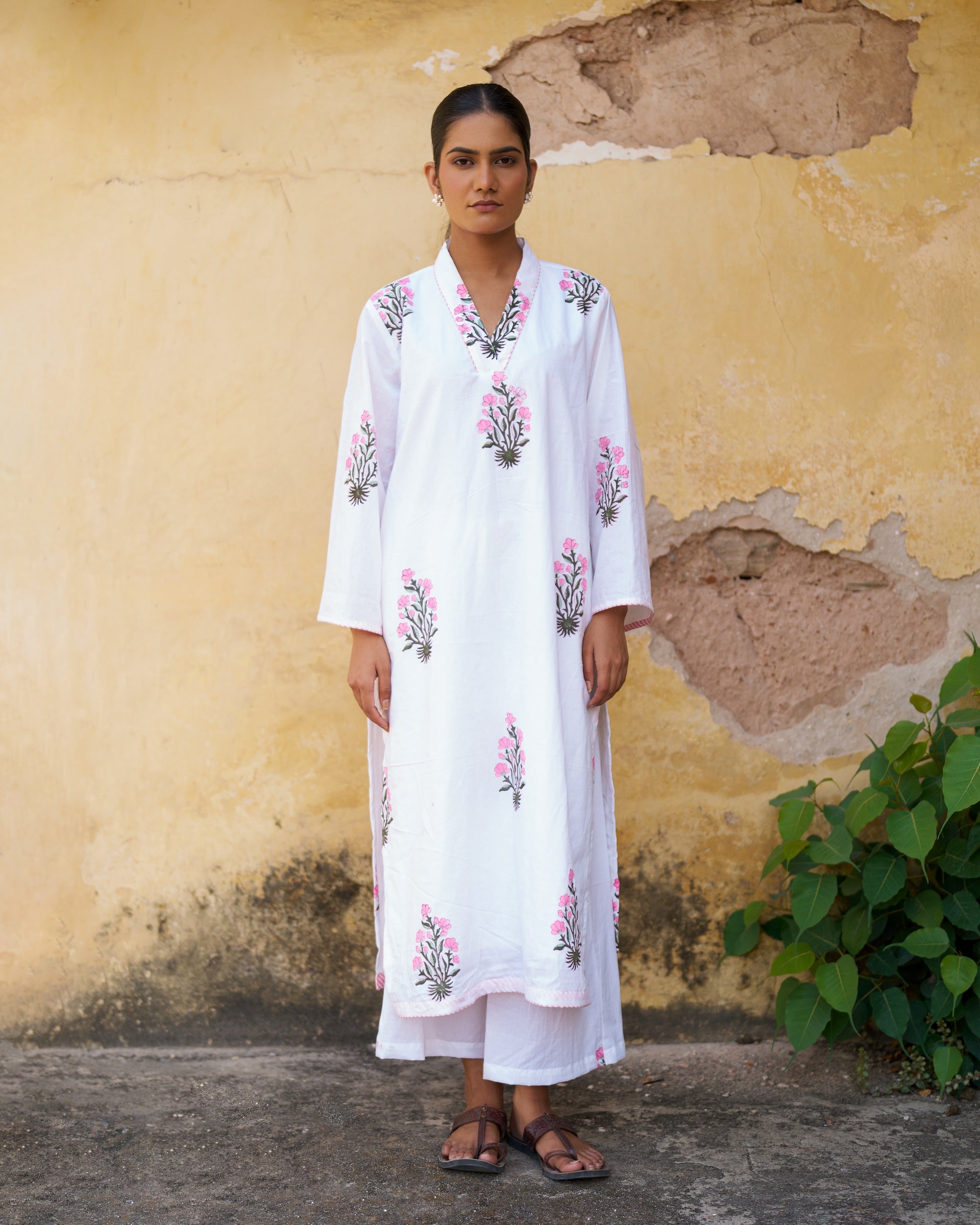 Mehrnaz Kurta Set | Ivory White